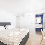 Olala Oriente Suites C Gæstehus