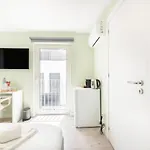 Olala Oriente Suites Iii Pensión *