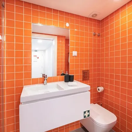 Olala Oriente Suites C 招待所 *