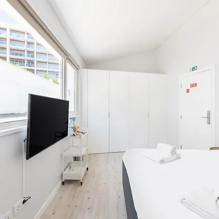 Olala Oriente Suites C 招待所