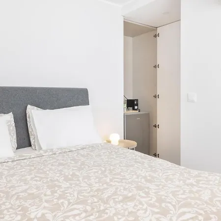 Olala Oriente Suites C Lisbon